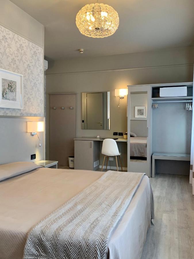 Hotel La Pace San Mauro Torinese Eksteriør billede
