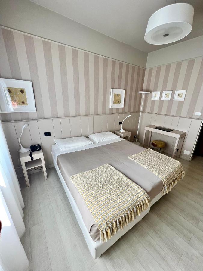 Hotel La Pace San Mauro Torinese Eksteriør billede
