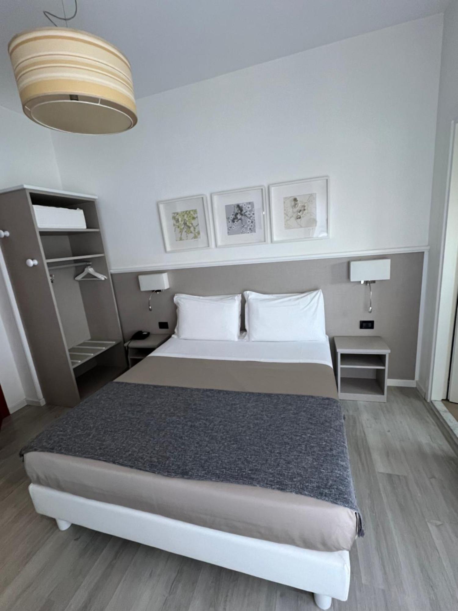 Hotel La Pace San Mauro Torinese Eksteriør billede