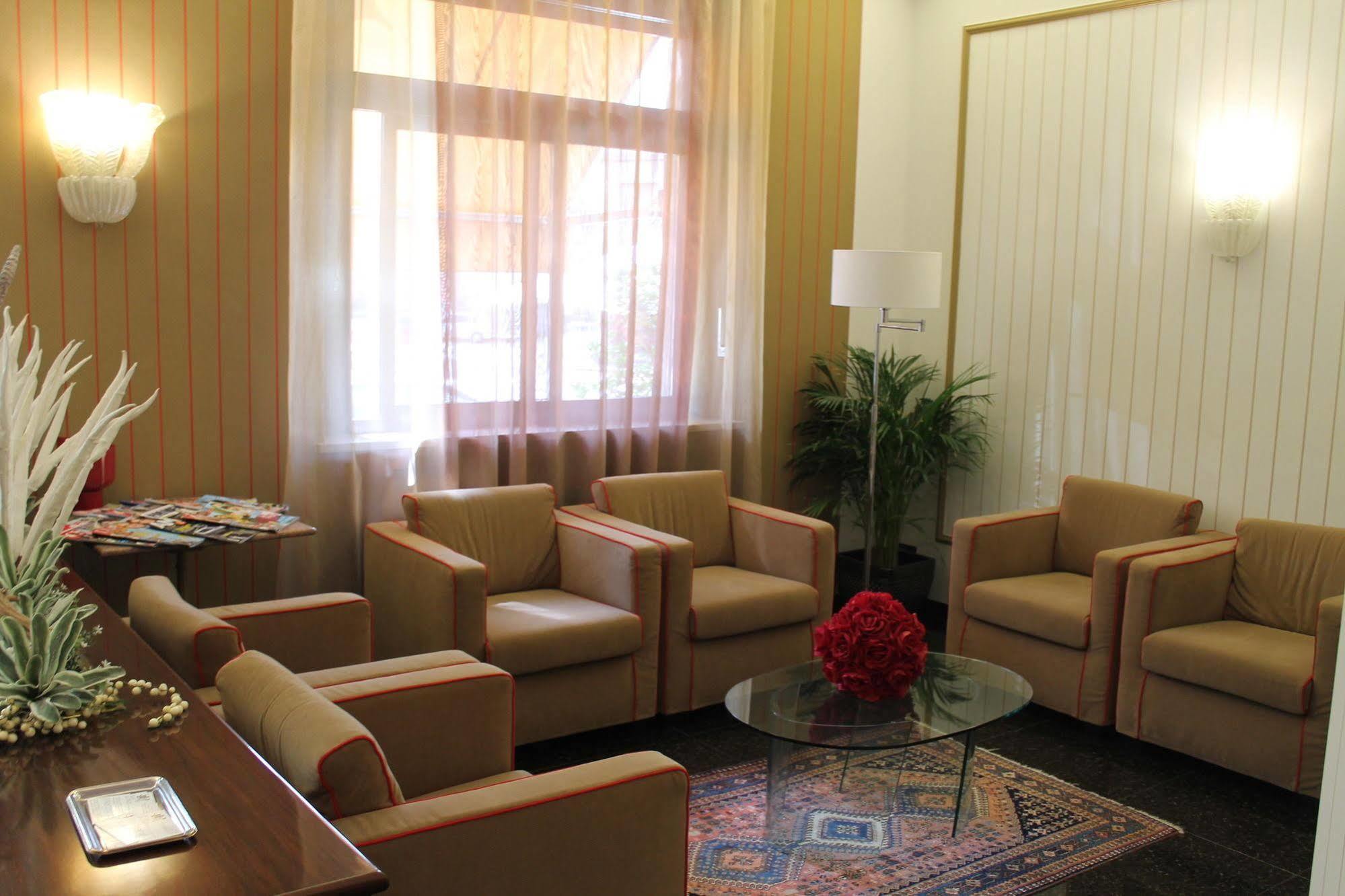 Hotel La Pace San Mauro Torinese Eksteriør billede