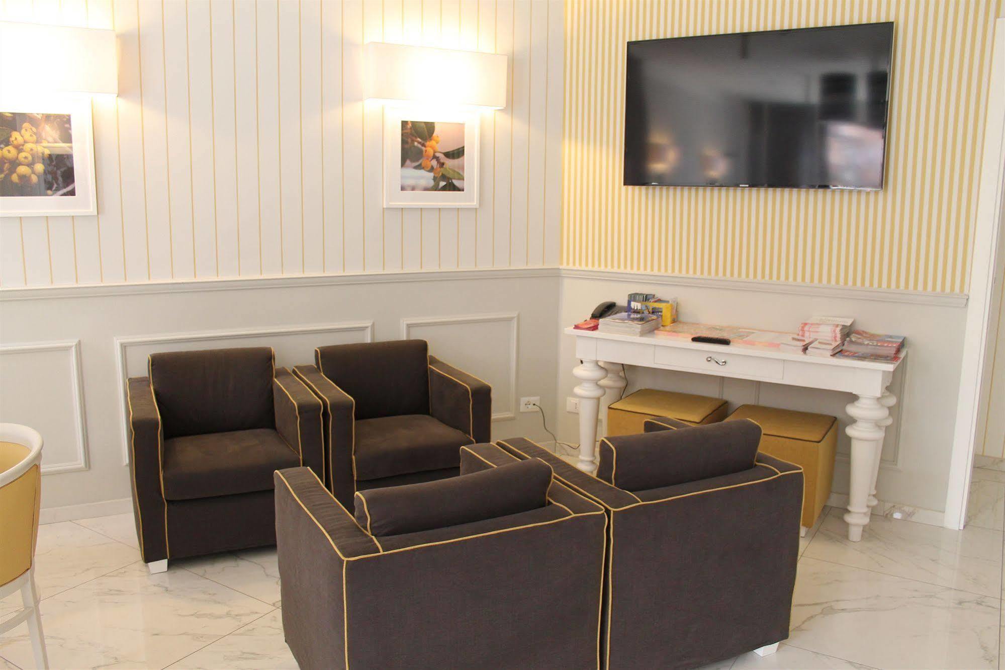 Hotel La Pace San Mauro Torinese Eksteriør billede