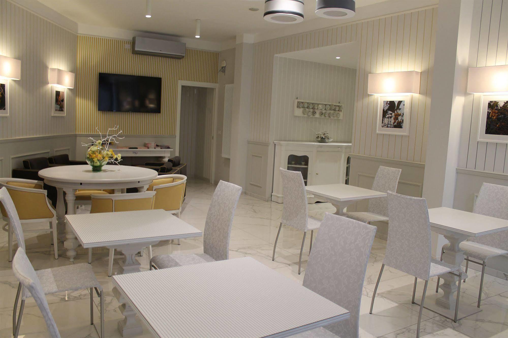Hotel La Pace San Mauro Torinese Eksteriør billede