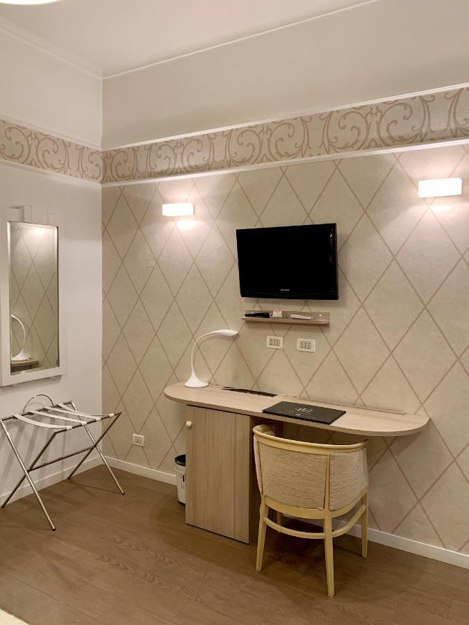 Hotel La Pace San Mauro Torinese Eksteriør billede