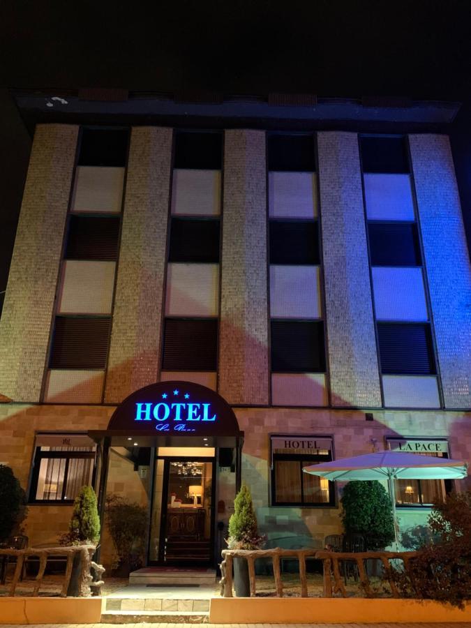 Hotel La Pace San Mauro Torinese Eksteriør billede